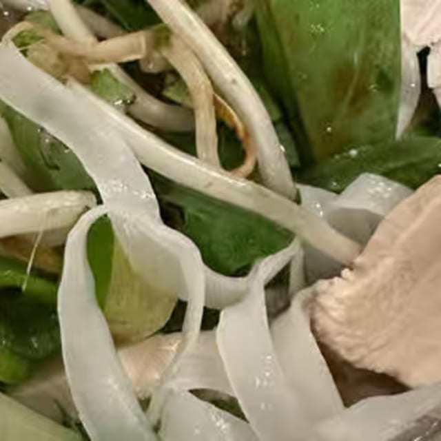 Pho Ga / Pho Ga.