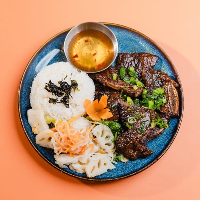 Baby Beef Short Rib / Sườn Bò Nướng.
