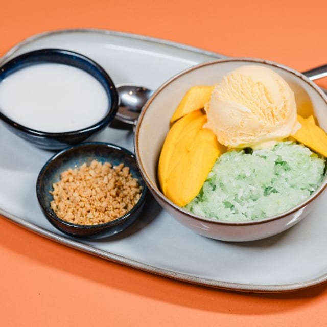 Mango Sticky Rice / Kem Xôi Xoài.